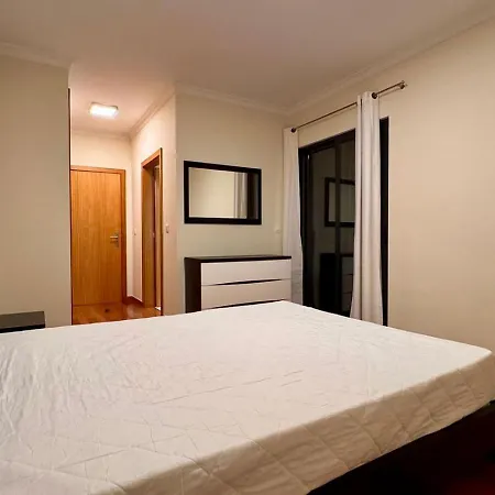 Guest house Coastal Comfort At Riverside - 4 Min To Airport! *