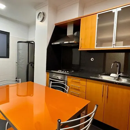 Coastal Comfort At Riverside - 4 Min To Airport! * Santa Cruz (Madeira)