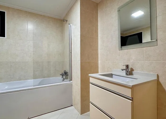 招待所 Coastal Comfort At Riverside - 4 Min To Airport! *