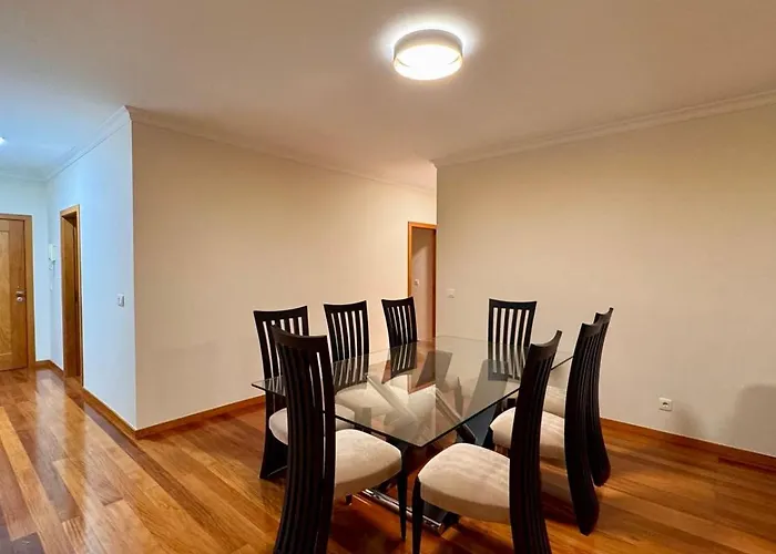 招待所 Coastal Comfort At Riverside - 4 Min To Airport! 圣克鲁斯